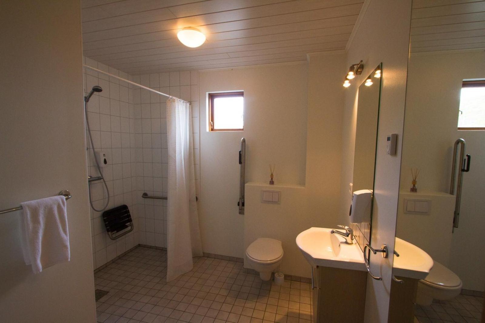 Malarhorn Accommodations Drangsnes Zimmer foto