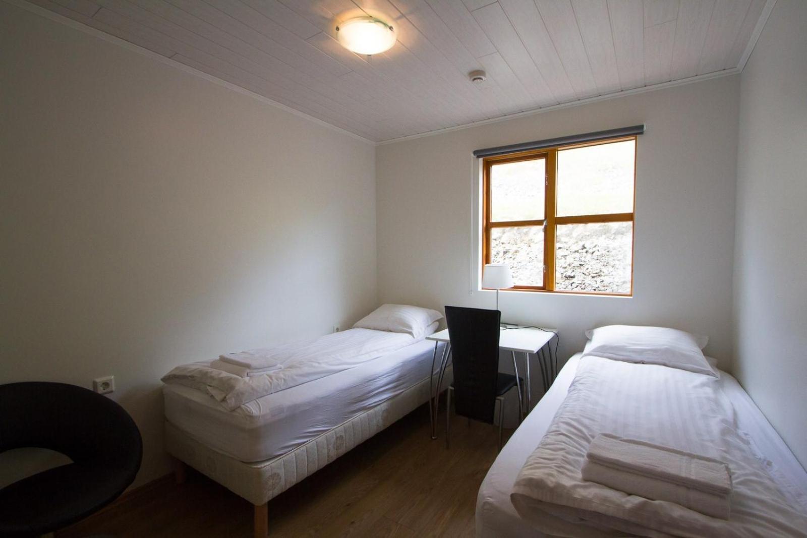 Malarhorn Accommodations Drangsnes Zimmer foto